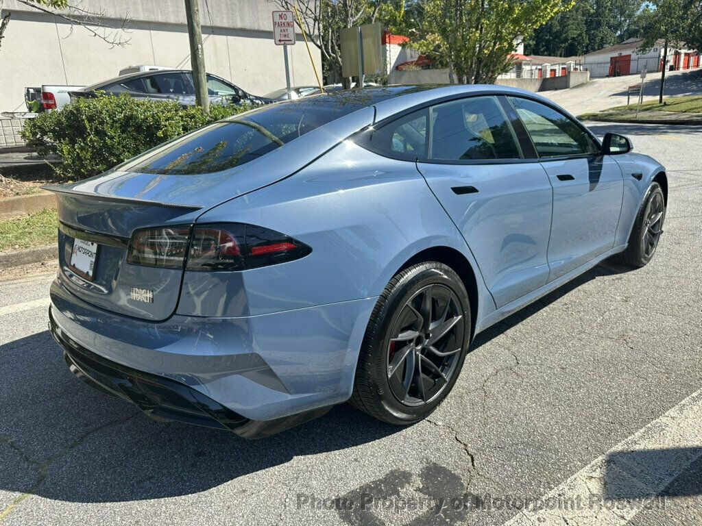 Tesla Model S photo 9
