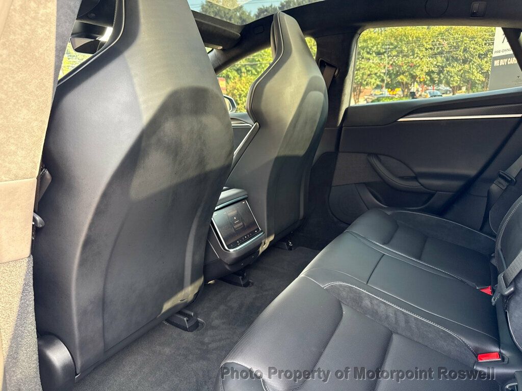 Tesla Model S photo 11