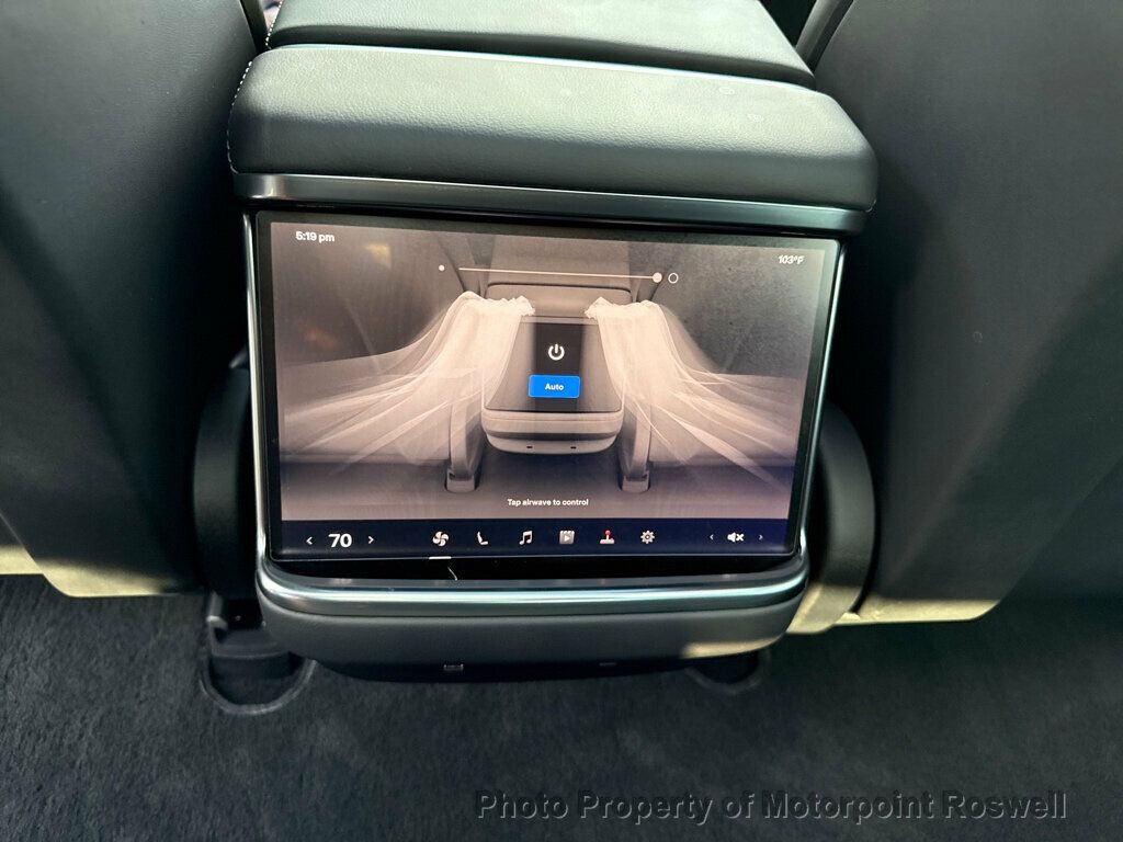 Tesla Model S photo 12