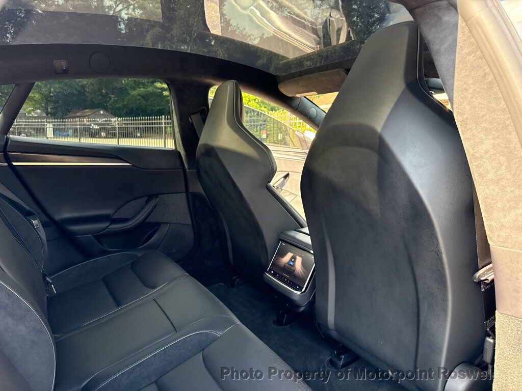 Tesla Model S photo 14