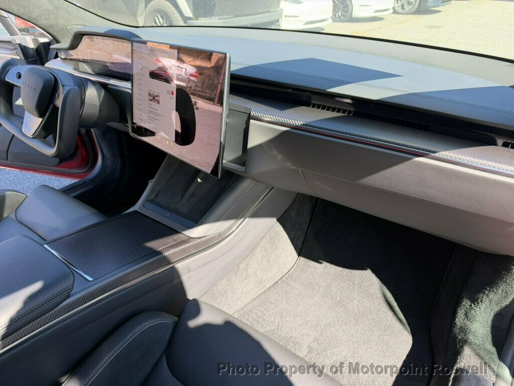 Tesla Model S photo 28