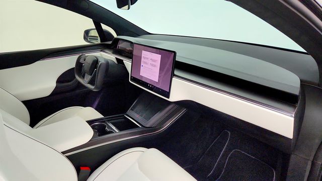 2026 Tesla Model X Plaid AWD - 22999588 - 30