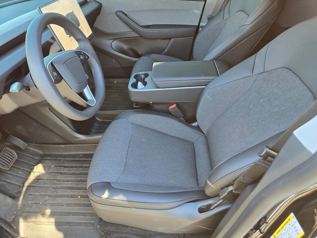 2026 Tesla Model Y  - 22997877 - 11