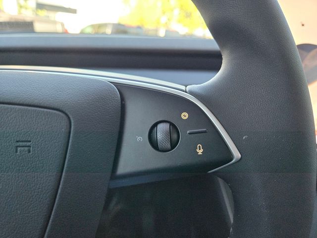 2026 Tesla Model Y  - 22997877 - 20