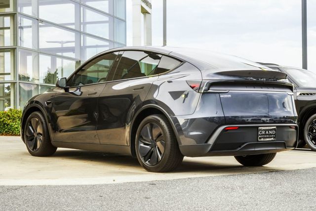 2026 Tesla Model Y AWD - 23054365 - 9