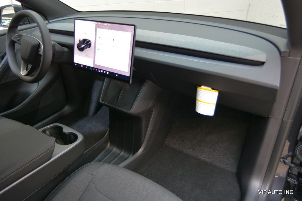 2026 Tesla Model Y AWD - 23085577 - 19
