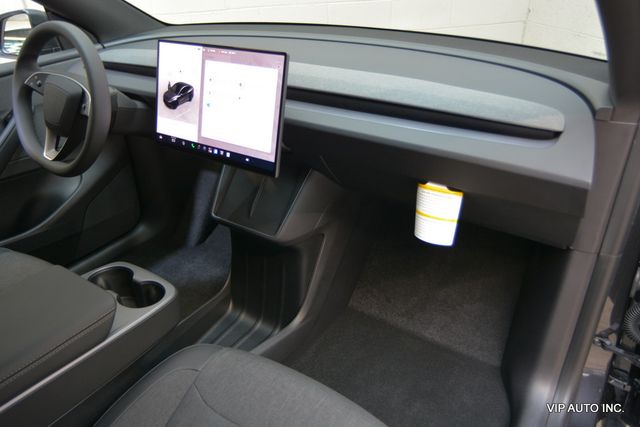 2026 Tesla Model Y AWD - 23085577 - 19