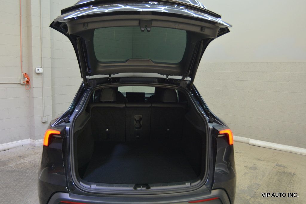 2026 Tesla Model Y AWD - 23085577 - 30