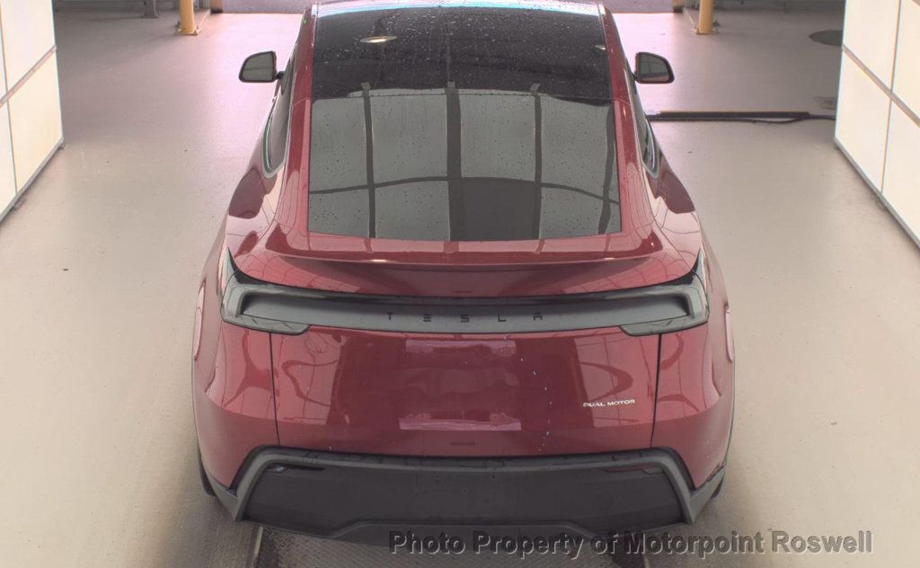 2026 Tesla Model Y Long Range photo 3