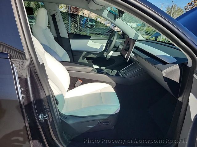 2026 Tesla Model Y Long Range AWD - 22954143 - 1