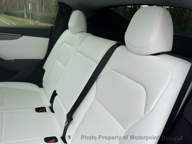 2026 Tesla Model Y Long Range AWD - 22974550 - 17