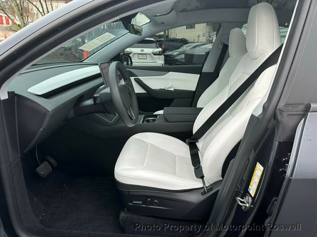 2026 Tesla Model Y Long Range AWD - 22987724 - 8