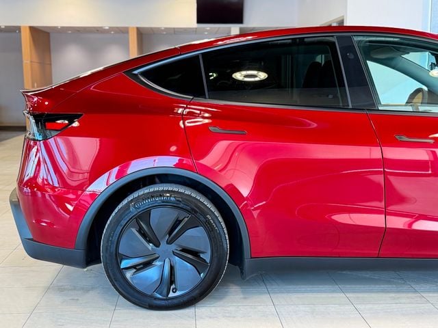 2026 Tesla Model Y Long Range AWD - 22978276 - 16