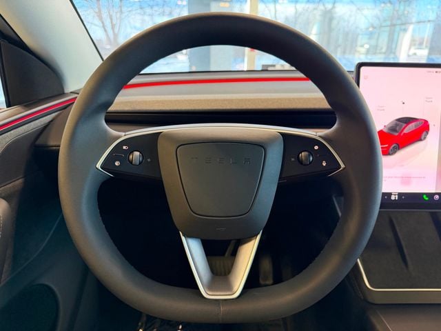 2026 Tesla Model Y Long Range AWD - 22978276 - 26