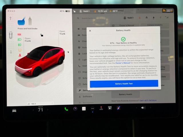 2026 Tesla Model Y Long Range AWD - 22978276 - 33