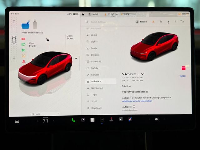 2026 Tesla Model Y Long Range AWD - 22978276 - 34