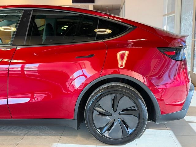 2026 Tesla Model Y Long Range AWD - 22978276 - 8