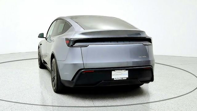 2026 Tesla Model Y Long Range AWD - 23098454 - 5