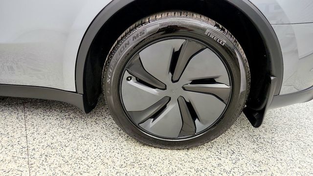 2026 Tesla Model Y Long Range AWD - 23098454 - 8