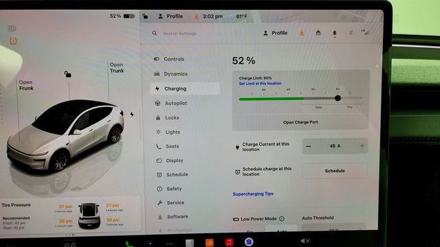 2026 Tesla Model Y Long Range AWD - 23008196 - 17