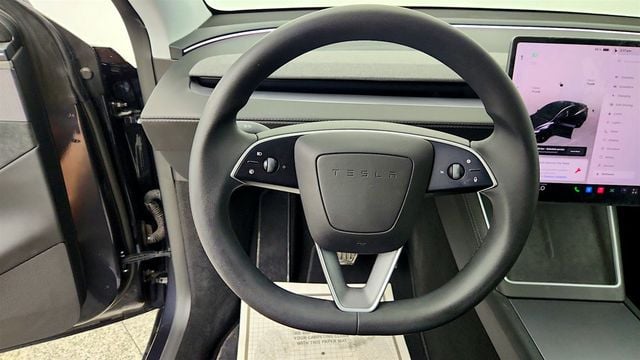 2026 Tesla Model Y Long Range AWD - 23062729 - 13