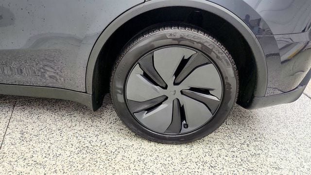 2026 Tesla Model Y Long Range AWD - 23062729 - 8