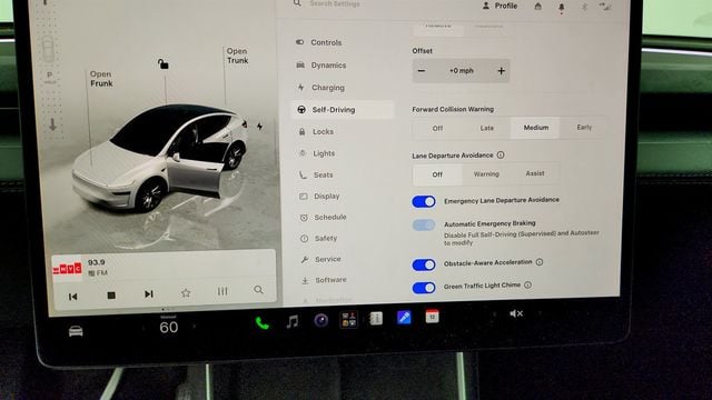 2026 Tesla Model Y Long Range AWD - 23065980 - 19