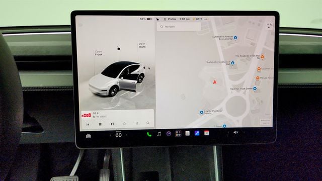 2026 Tesla Model Y Long Range AWD - 23065980 - 21