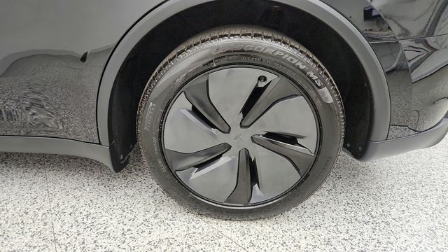 2026 Tesla Model Y Long Range AWD - 23094609 - 8