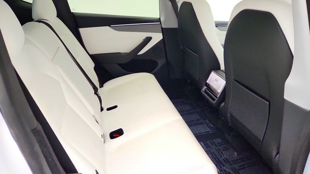 2026 Tesla Model Y Long Range AWD w/ White & Black Premium Interior - 23008196 - 26