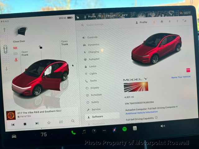 2026 Tesla Model Y Long Range Launch Series AWD - 22939267 - 14