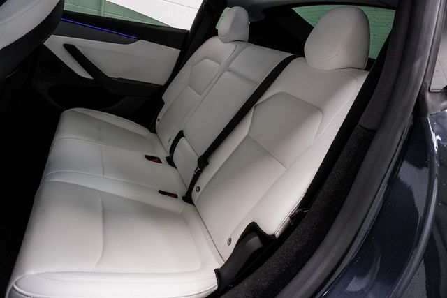 2026 Tesla Model Y Long Range Launch Series AWD - 22953298 - 9