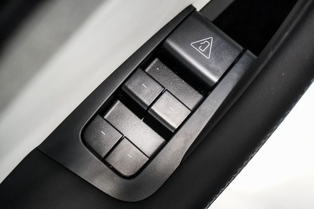 2026 Tesla Model Y Long Range Launch Series AWD - 22953298 - 22