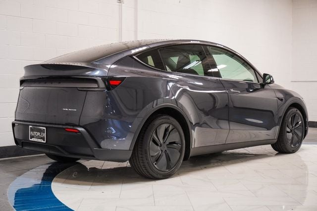 2026 Tesla Model Y Long Range Launch Series AWD - 22953298 - 27