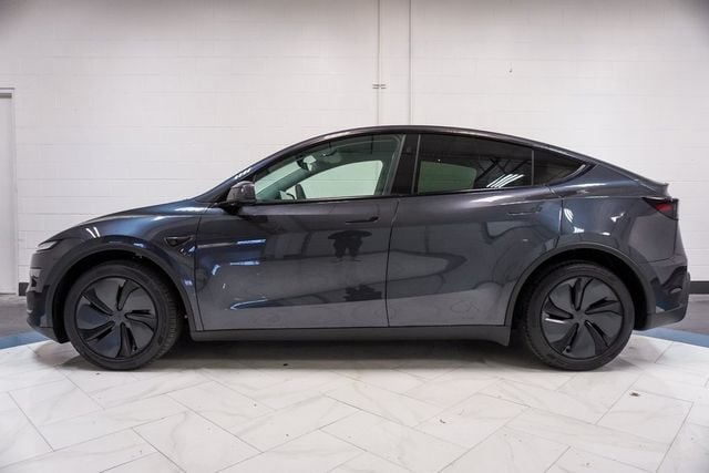 2026 Tesla Model Y Long Range Launch Series AWD - 22953298 - 29