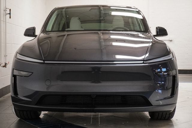 2026 Tesla Model Y Long Range Launch Series AWD - 22953298 - 33