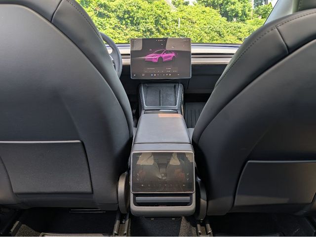 2026 Tesla Model Y Long Range Launch Series AWD - 23043529 - 19