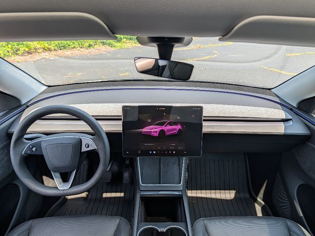 2026 Tesla Model Y Long Range Launch Series AWD - 23043529 - 30