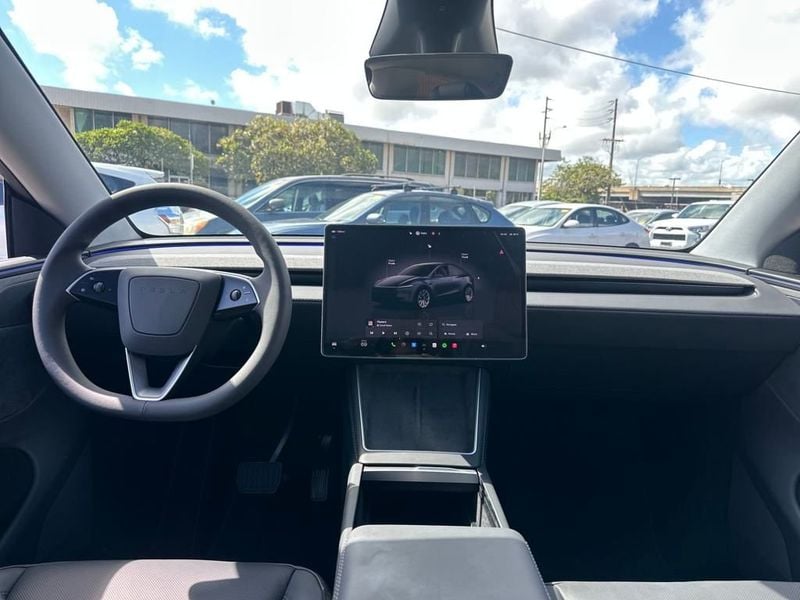 2026 Tesla Model Y Long Range photo 12