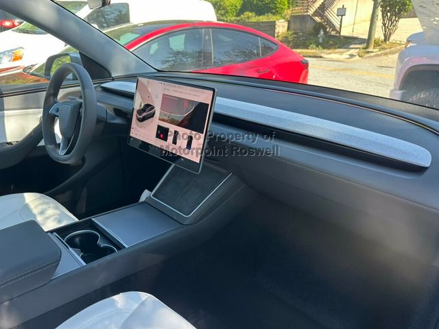 2026 Tesla Model Y Long Range RWD - 23019627 - 11