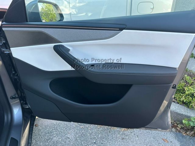 2026 Tesla Model Y Long Range RWD - 23019627 - 12