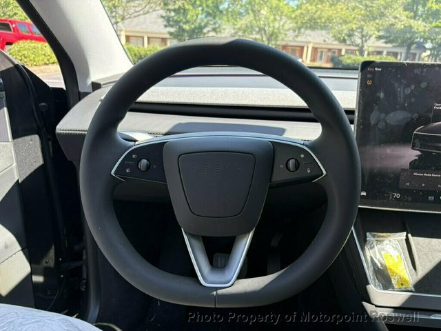 2026 Tesla Model Y Long Range RWD - 23054982 - 14