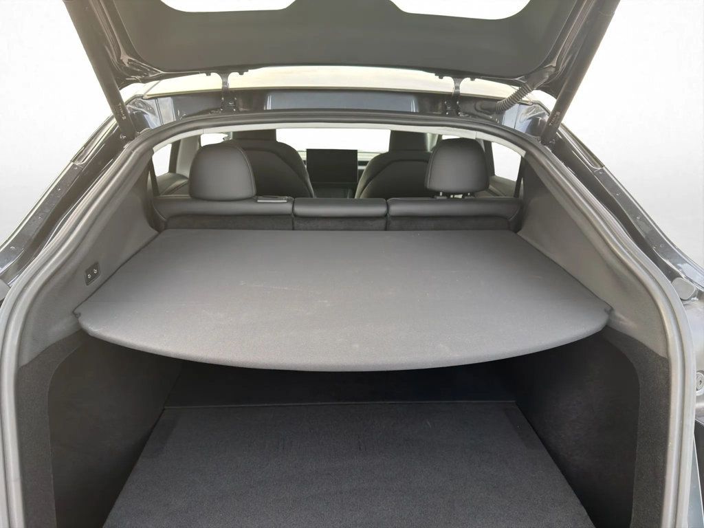 2026 Tesla Model Y Long Range RWD - 23064616 - 20