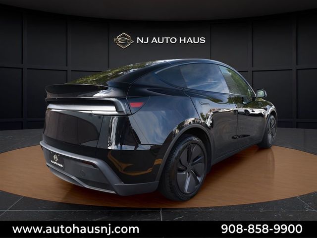 2026 Tesla Model Y Long Range RWD - 23063077 - 10