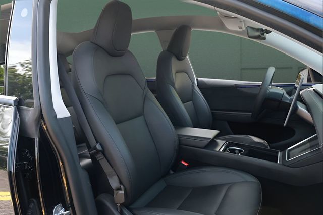2026 Tesla Model Y Long Range RWD - 23063077 - 26