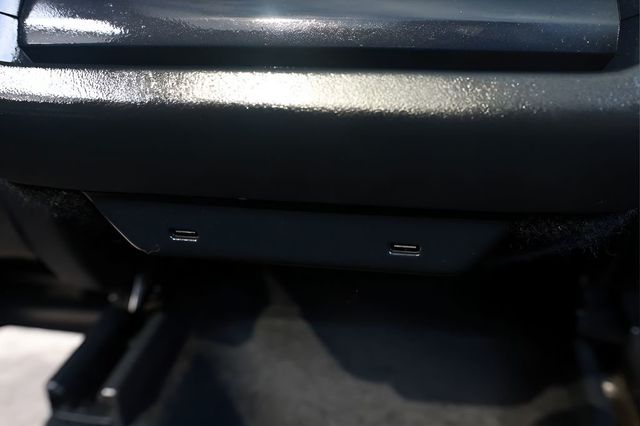 2026 Tesla Model Y Long Range RWD - 23063077 - 32