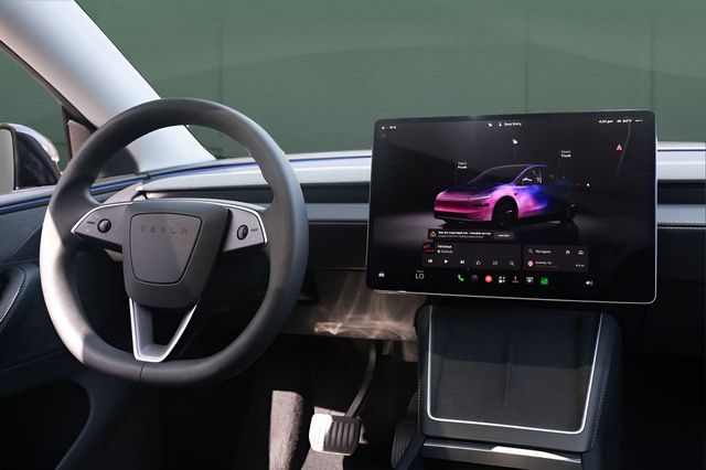2026 Tesla Model Y Long Range RWD - 23063077 - 33