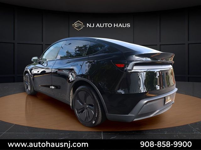2026 Tesla Model Y Long Range RWD - 23063077 - 8