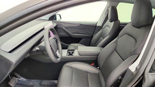 2026 Tesla Model Y Long Range RWD - 23094609 - 24
