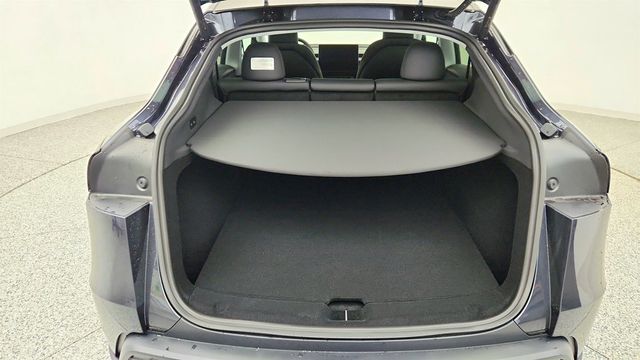 2026 Tesla Model Y Long Range RWD (357-mile range) - 22975896 - 24